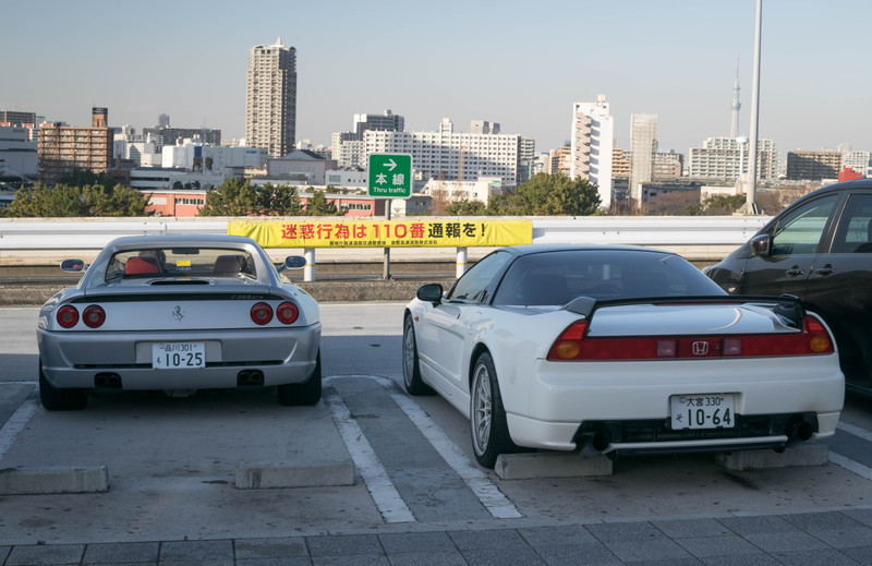 Illustration for article titled Japan's Parking Lot Car Meets Are Weird And Wonderful Even In The Middle Of The Day